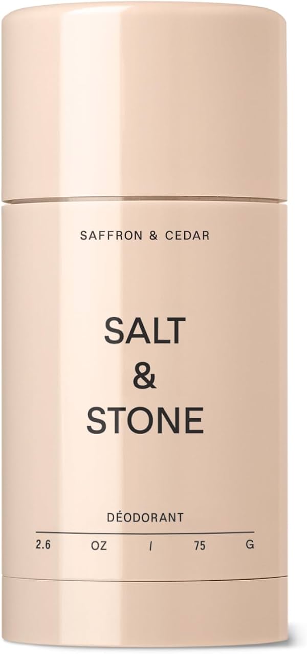 Desodorante sin aluminio Salt & Stone para mujer y hombre, azafrán y cedro, 2.6 oz | Protección extra fuerte de 48 horas, aroma neutro de género, hecho con niacinamida, espirulina, magnesio y antioxidantes, 2.6 onzas (paquete de 1)