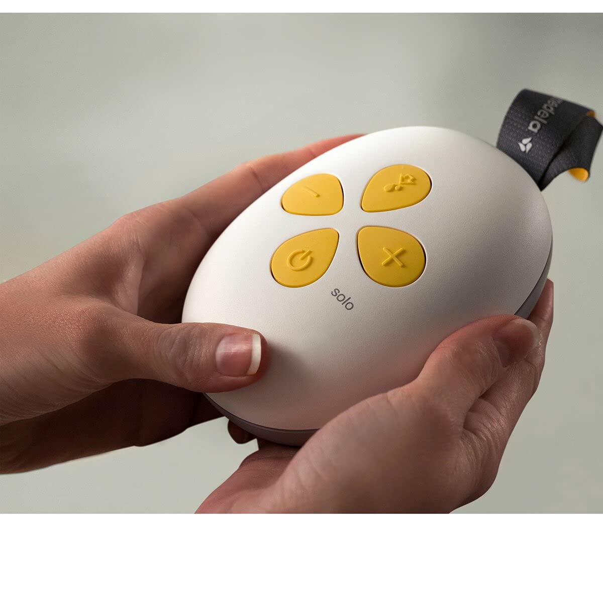 Medela Solo Tiralatte elettrico Singolo, Più Silenzioso, Ricaricabile tramite USB, con Coppa PersonalFit Flex e Tecnologia Medela 2-Phase Expression