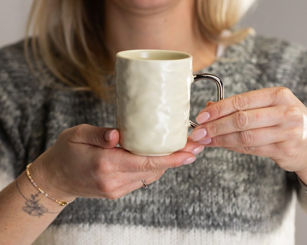 Service à café en céramique pour 4 personnes – Set avec théière, 4 tasses et plateau de service – Service à café en faïence crème – Idéal pour le service à café ou à thé