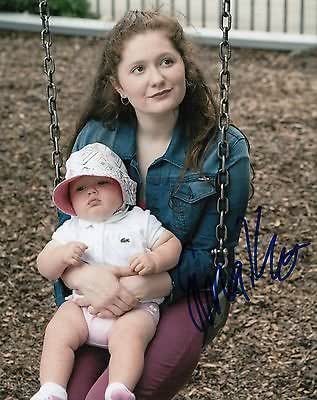 Emma Kenney signed Shameless Debbie Gallagher 8x10 photo w/coa