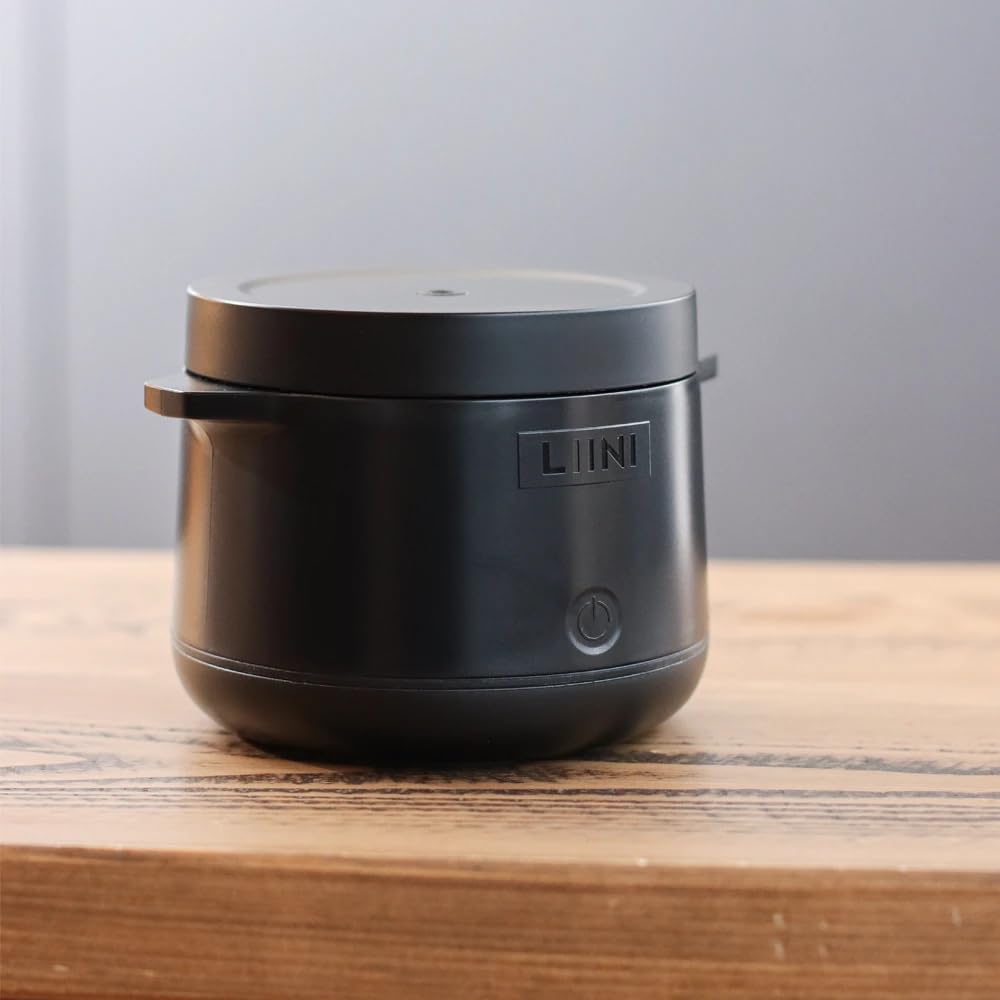 LIINI® 2.0 PRO Breiwärmer schwarz – Akku Babybreiwärmer, 50W, 10'000 mAh, Erwärmen per Knopfdruck, IP66, auslaufsicher, Edelstahlplatte, BPA-frei, USB-C Aluminiumkabel