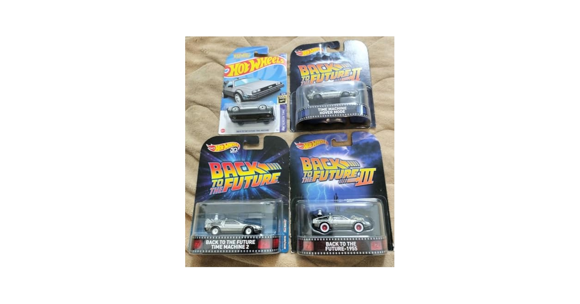 ホットウィール　デロリアン　バックトゥザフューチャー　ホバーモード　レトロエンタ Back to the Future Time Machineレトロエンターテイメント