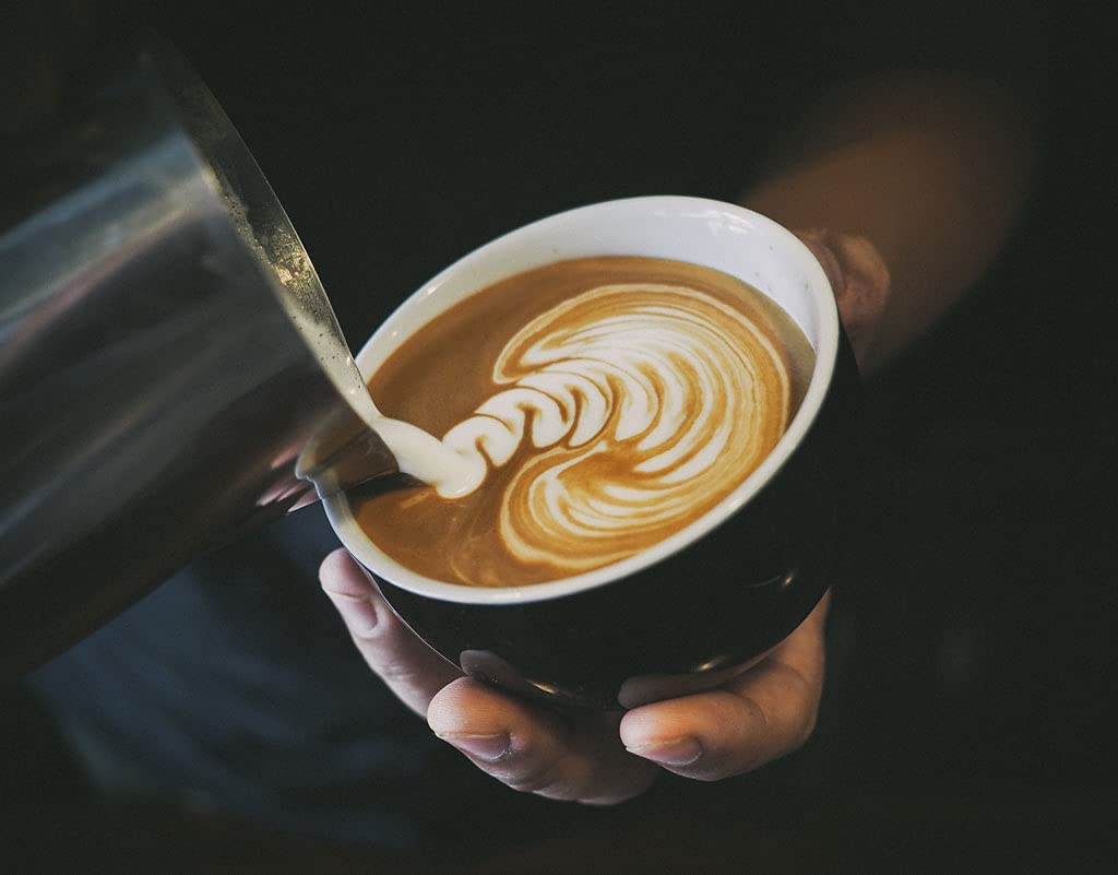 C&T Kaffee Geschenkset - 5 verschiedene Kaffees aus aller Welt - Gemahlen - Single Origin Kaffee frisch geröstet im Trommelröstverfahren - Probierpaket & Geschenk für Männer und Frauen