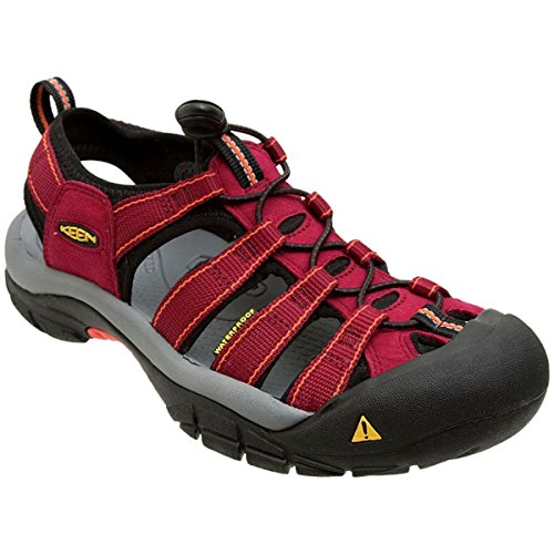 Image of KEEN Women's Newport H2 Closed Toe Water Sandals