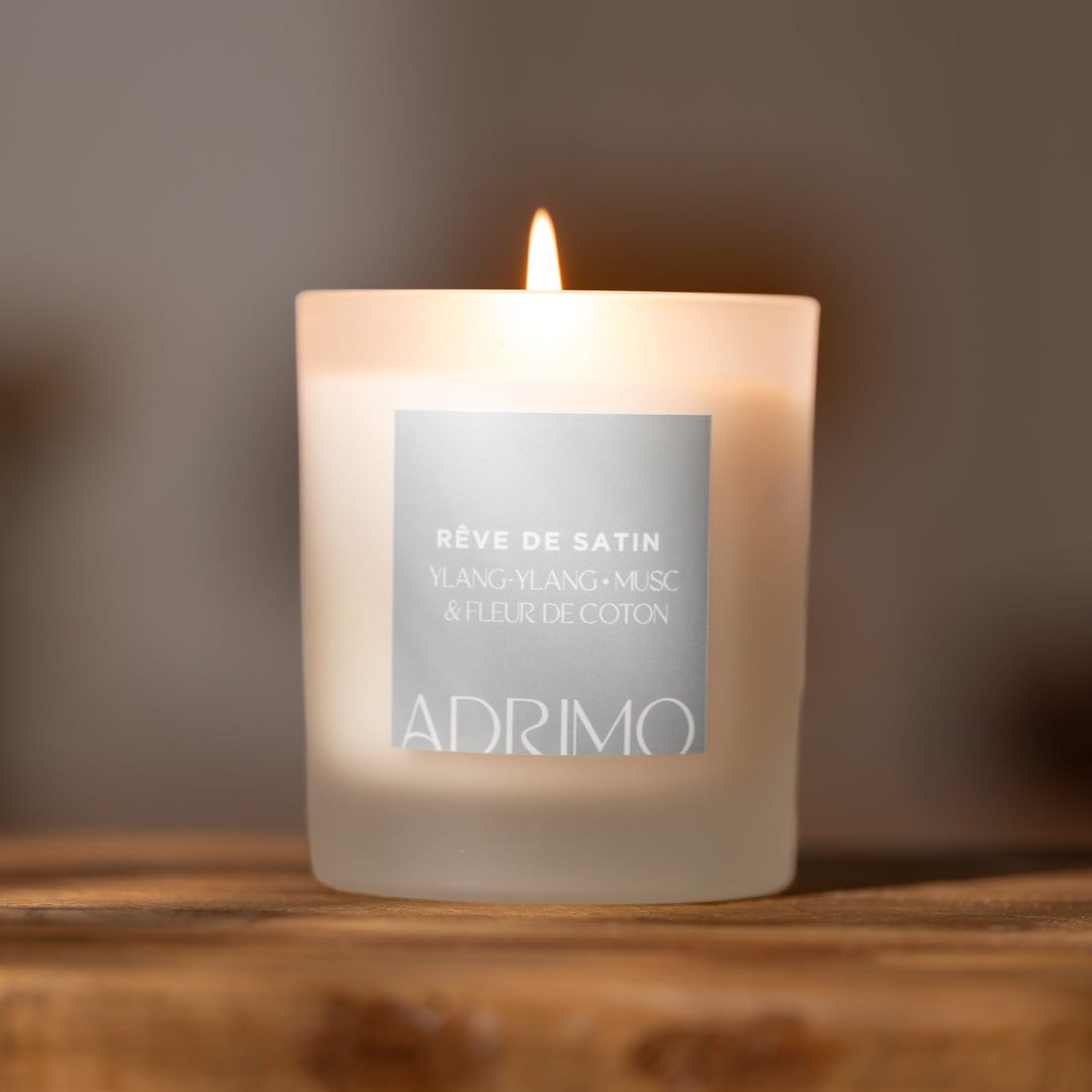 Coffret Cadeau Adrimo Paris – Diffuseur de Parfum 100 ML & Bougie Naturelle 300g – Ylang-Ylang & Fleur de Coton – Rêve de Satin