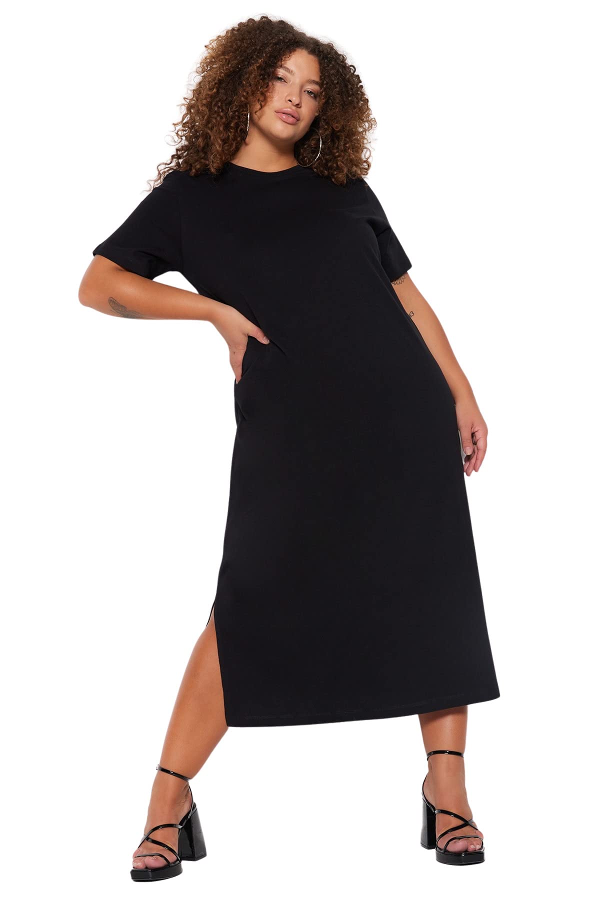 Trendyol Damen Schwarz/Schiere Freude Tbbss23ah00159 Kleid In Übergröße, Xl