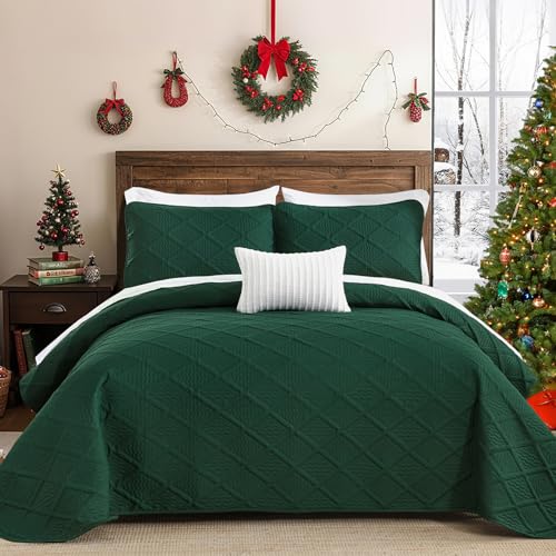 Yiran Christmas Quilts Queen Size, Emerald Green Fall Bedspread Bedding Set, 3 Pieces Diamond Pattern Lightweight Microfiber Coverlet with 2 Pillow Shams for All Season 96x90 Inch