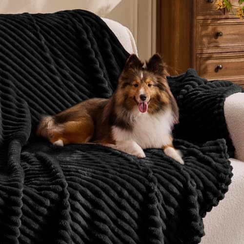 Image of BEDELITE Fleece Throw Blanket for Couch - 3D Ribbed Jacquard Soft and Warm Decorative Fuzzy Blanket - Cozy, Fluffy, Plush Lightweight Black Throw Blankets for Bed, Sofa, 50x70 inches