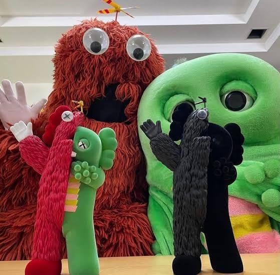 ハードロックカフェ 大阪店限定 ピンバッジ フレディマーキュリー