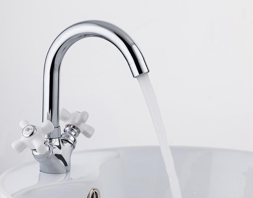 HomeloyeDeck mounted dual handle bathroom basin chrome faucet bath room sink tap hot and cold water mixer torneira F1318