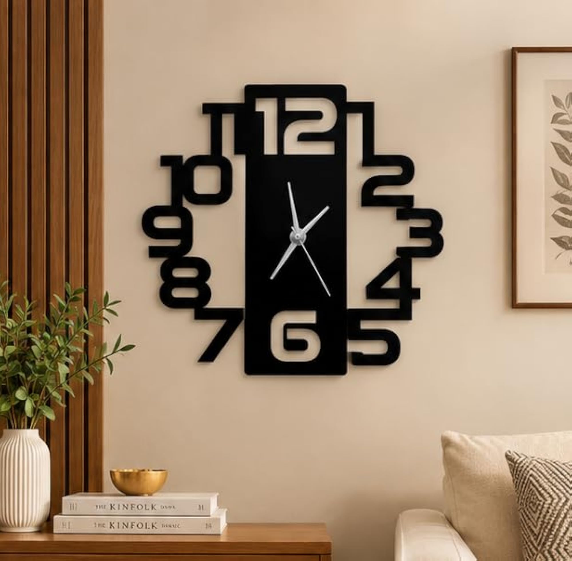 Modern Black Wall Clock with Bold Numeric Design
