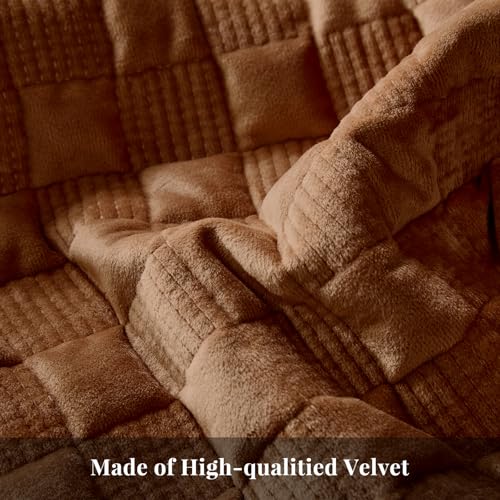WARMDERN Luxury Velvet Quilt King Size, Geometrical Stitch Velvet Quilts Set, Soft Lightweight Bedspread and Coverlet, Caramel Gold Bedding with 2 Pillow Shams for All Season, 106" x 96"
