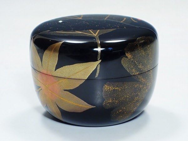 茶道　四季　木製蒔絵棗　なつめ　漆器　茶道具 木製の美しい蒔絵　未使用 Amazon.co.jp: 2102039京塗 漆芸作家 鈴木睦美紅葉 平棗 漆器