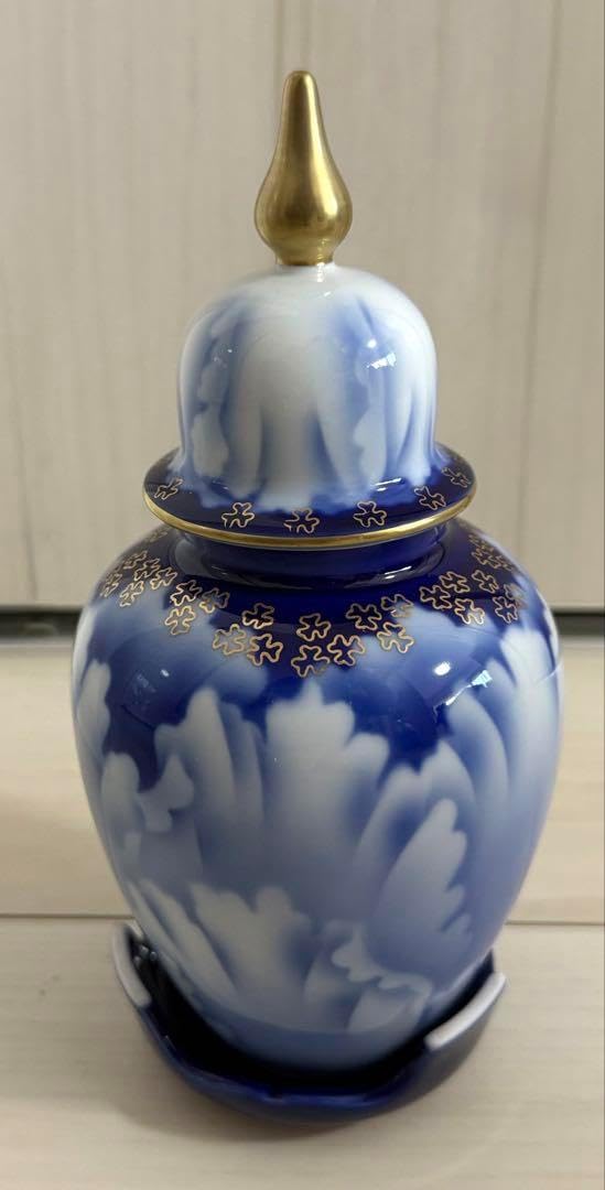 深川製磁 宮内庁御用達 蓋物 壺 染付 飾 花瓶 金彩花器 骨董