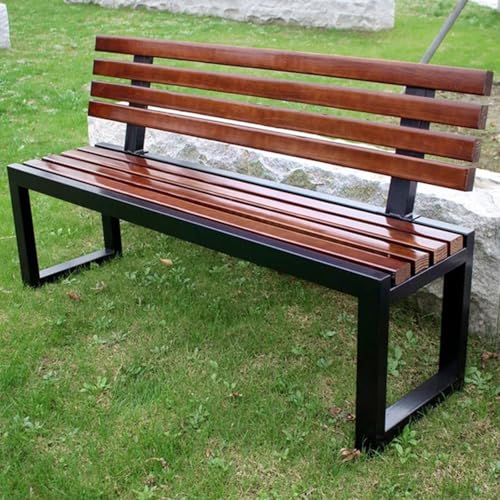 Chaise longue à dossier en bois pour sublimer votre jardin