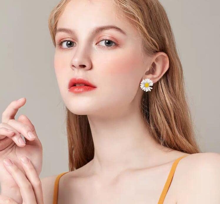 2Pairs Daisy Earrings Flower Earrings for Women Y2k Acrylic Yellow White Double Flower Earrings,Vintage Daisy Flower Dangle Earrings Wild Lily Petals Hawaii Floral Earrings 60s 70s Earrings Summer Earrings2