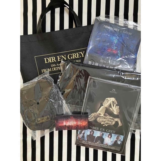 Amazon.co.jp: DIR EN GREY 25周年ツアー VIP Exclusive 特典一式 