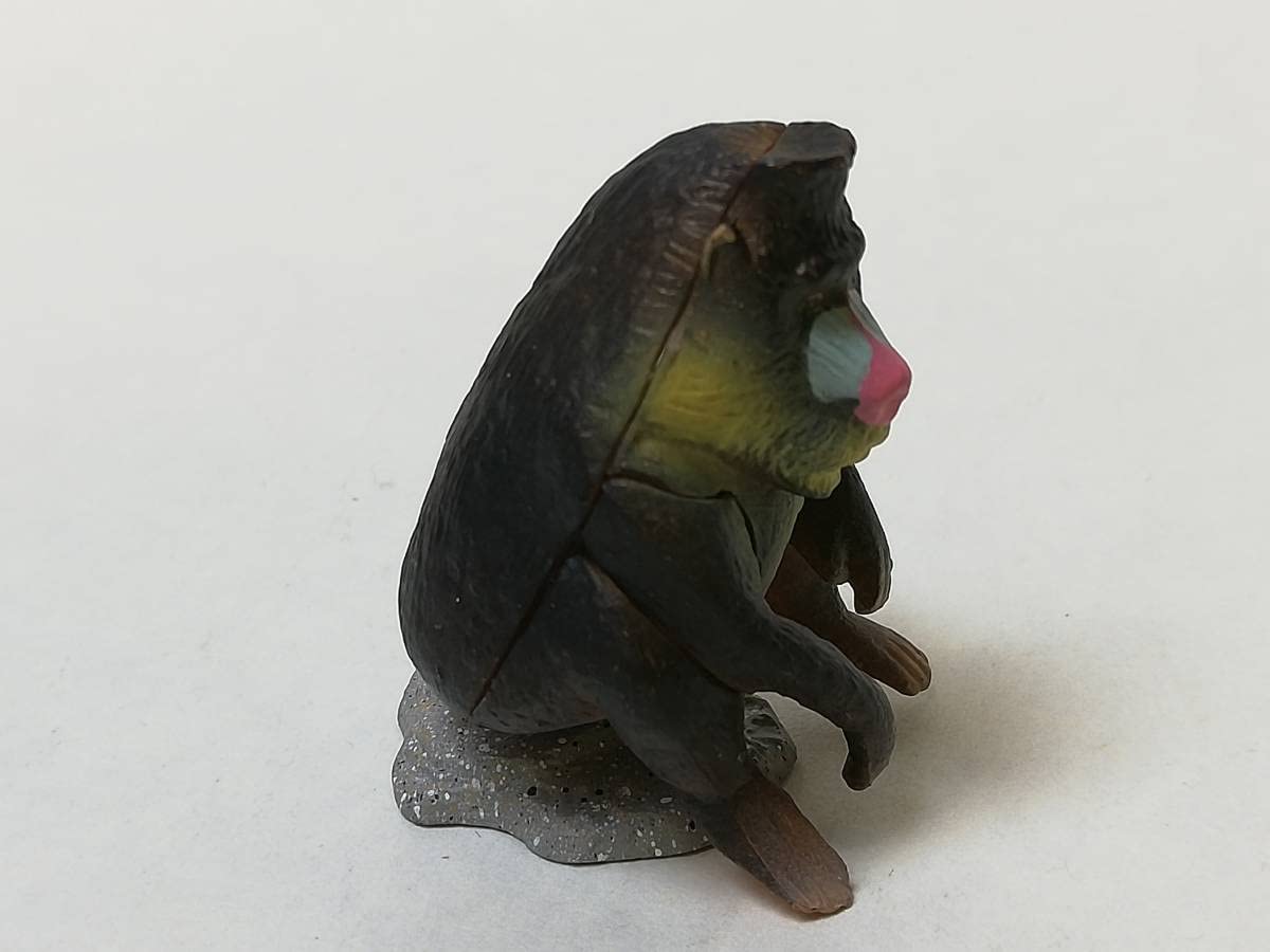 チョコエッグ　フィギュア　ミニチュア　おもちゃ　生き物　動物　まとめ売り　レトロ チョコエッグ 動物フィギュアセット 10個入り - メルカリ