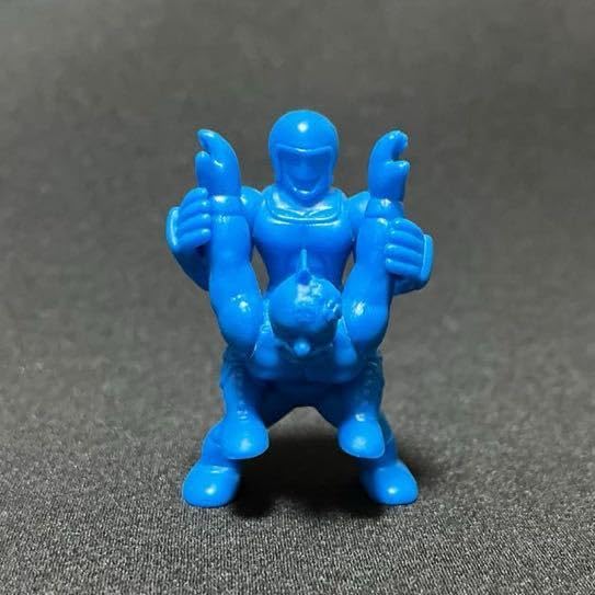 キン肉マン　キン消し青バージョン Amazon | キンケシ 復刻版 キン肉マン スーパーフェニックスB 青