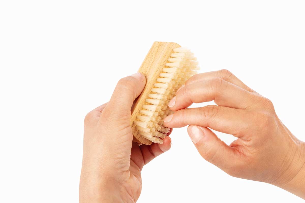 REMOS Spazzola per mani e unghie con setole naturale in legno di faggio