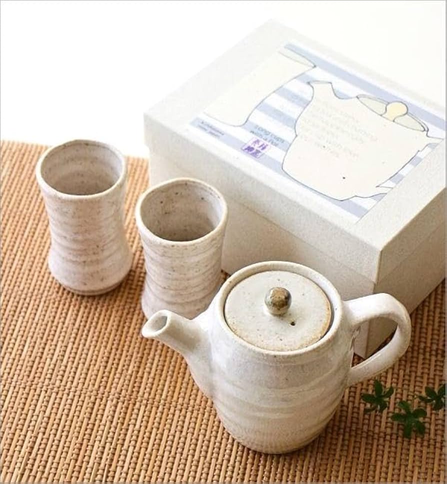 Amazon.co.jp: ティーポット 急須 湯のみ セット 陶器 日本製 美濃焼 Amazon.co.jp: ティーポット 急須 湯のみ セット 陶器 日本製 美濃焼