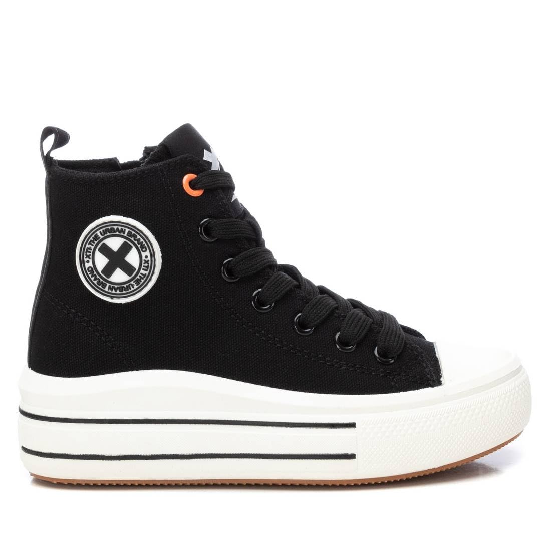 XTI - Zapatilla Niña Negro - Calzado Cómodo y Versátil - Moda casual - Modelo 15085407 (Talla 37)