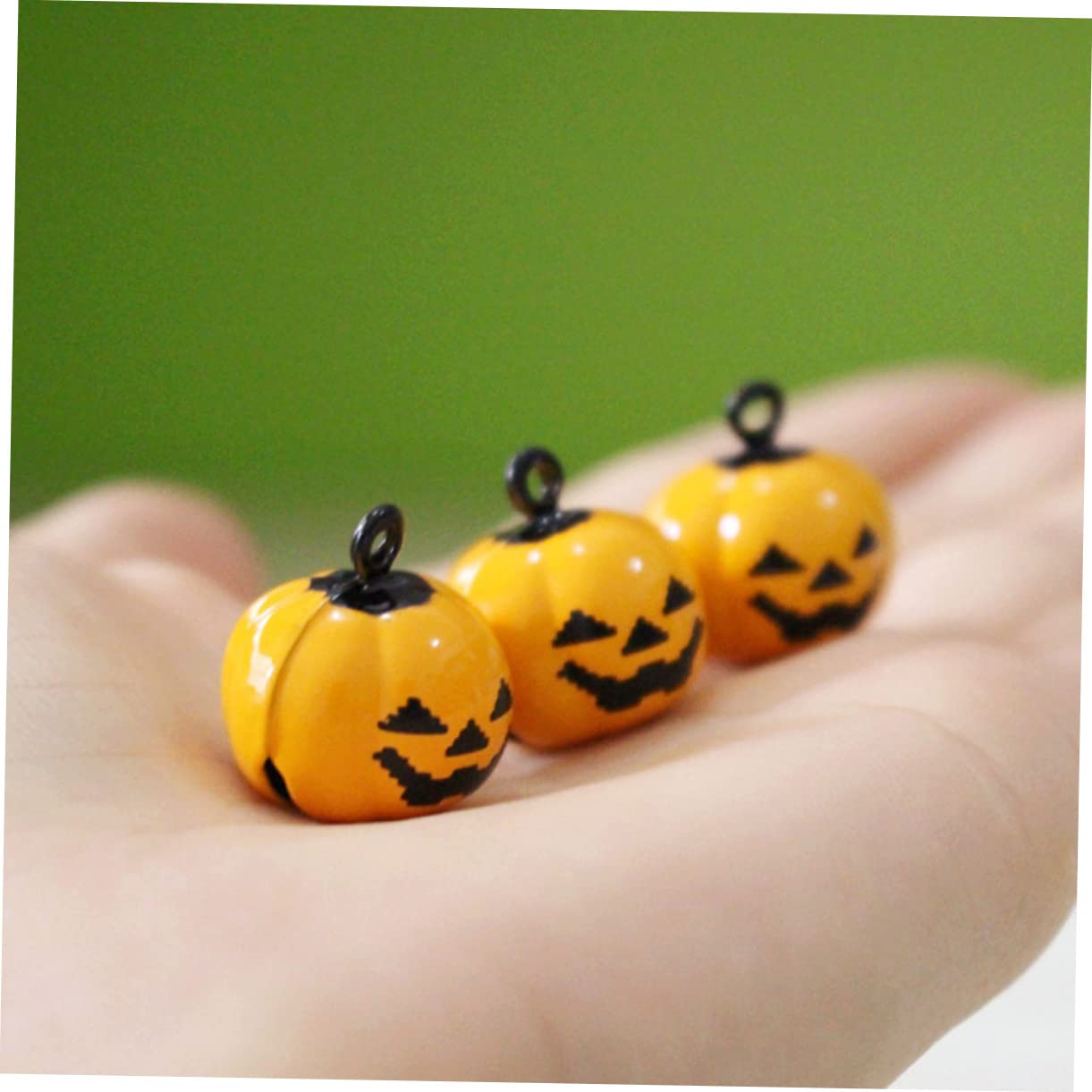 VANZACK 10pcs Dog Collar Pumpkin Shape Pet Bells Jingle Bells for Pet Halloween Decorations