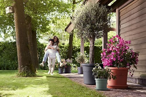 elho Algarve Cilindro Wheels 40cm – Großer Blumentopf für den Außenbereich – Pflanzgefäße – 100% recycelter Kunststoff - Schwarz/Anthrazit