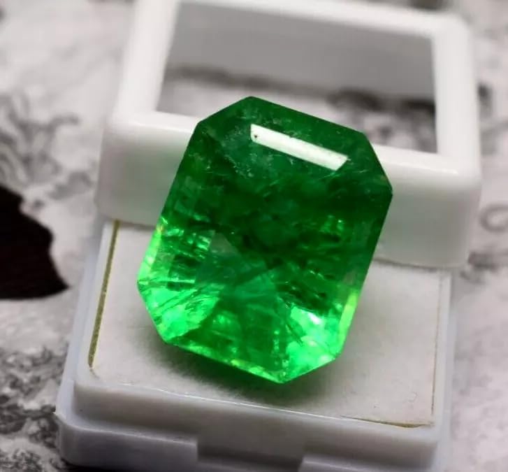 22.55 Carat Approx GGI Certified Faceted Natural Green Emerald - Emerald-cut Loose Gemstone, Rare Collectible Gemstone for Jewelry Making