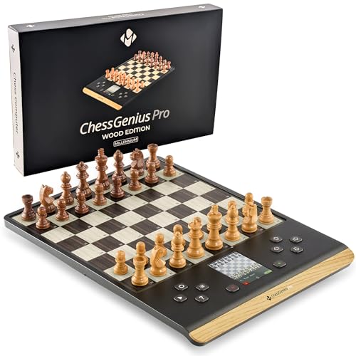 Ordinateur d'échecs MILLENNIUM ChessGenius Pro Wood Edition – Design élégant en Bois avec des pièces en Bois véritable, idéal pour Les Joueurs Amateurs...