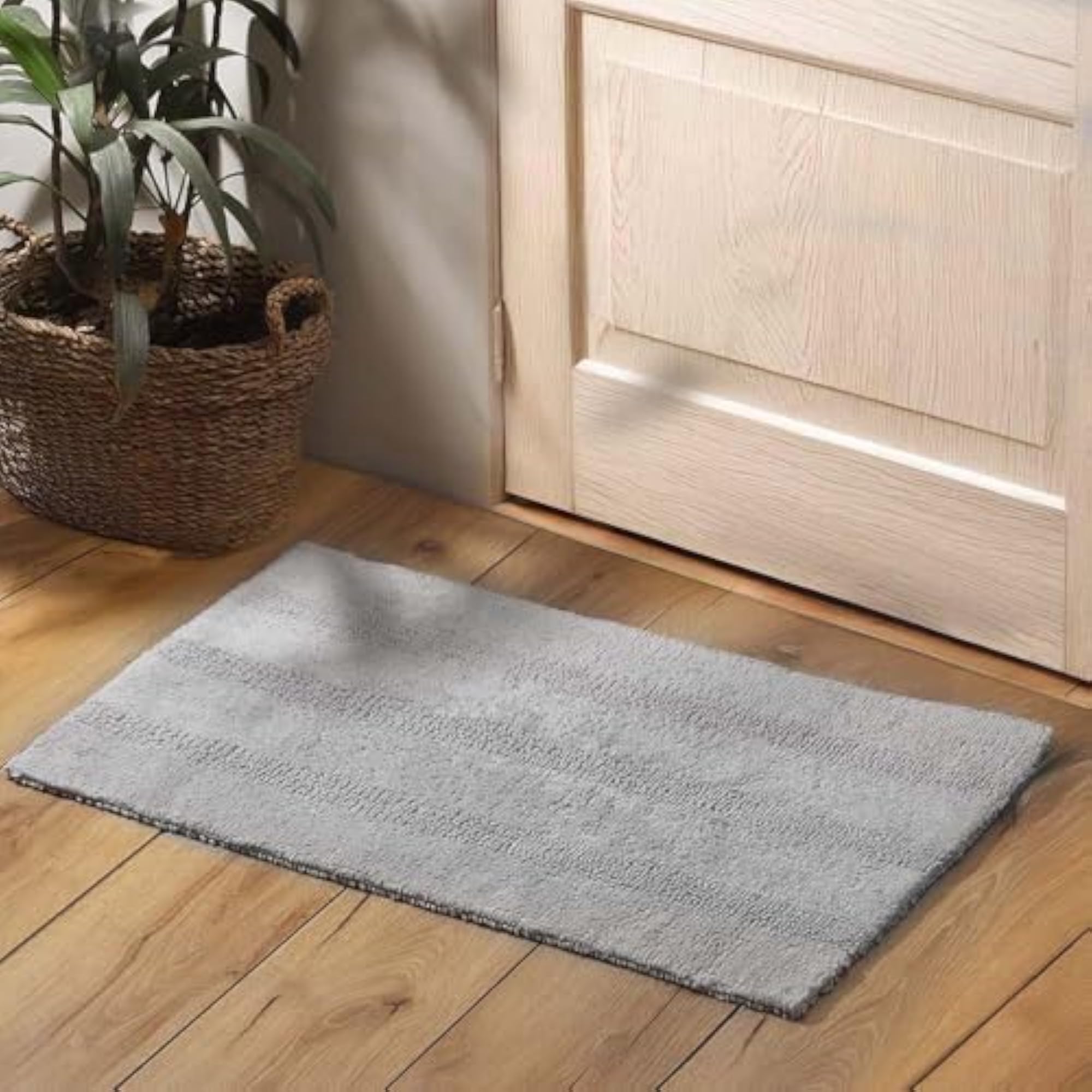 Ansa Striped Reversible Loop Tufted Bathmat Rug