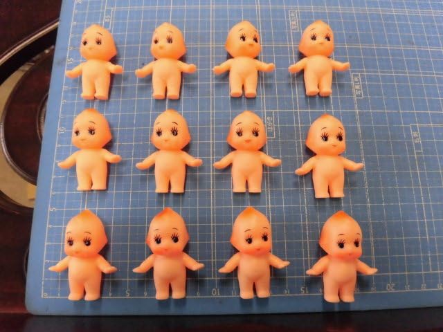 Amazon.co.jp: キューピー人形/12体セット/ソフビ人形/足裏にJAPAN刻印