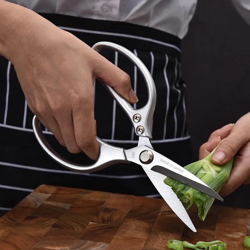 Kitchen scissors Multifunctional kitchen scissors Japanese scissors Stainless steel chicken bone scissors(Silver)