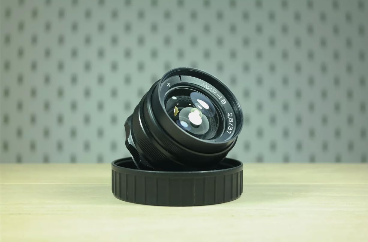 Amazon | Russian Lens MIR-1B, 1V 37mm/f2.8 Black M42 Mount