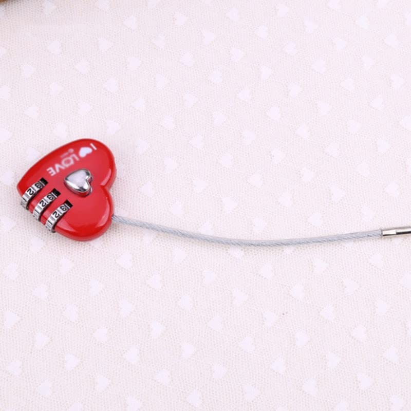 Cadenas en forme de cœur à code argenté pour sceller votre amour sur les ponts