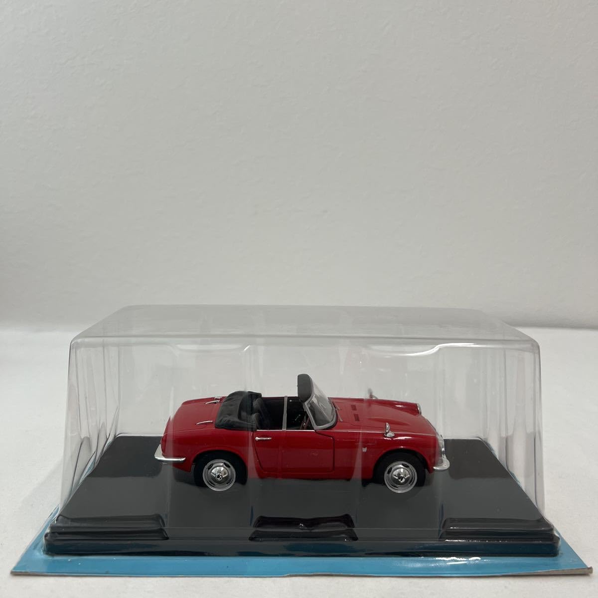 国産名車コレクションHonda S800 (1966) ミニカー 赤 1/24 国産名車コレクションHonda S800 (1966) ミニカー 赤 1/24 国産