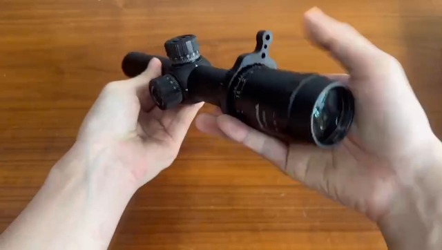 Amazon.co.jp: SPINA OPTICS ライフルスコープ JungleShade 1