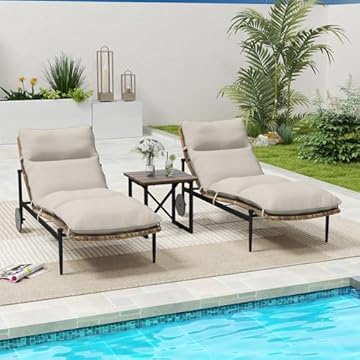 vintage wicker chaise lounge