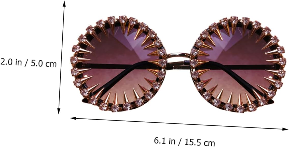 LIFKOME 1Set Retro Rivet Studded Sunglasses for Women Vintage Eyewear Props for Parties Summer Travel and present Giving Lightweight Fashionable Eyeglasses with Unique Design