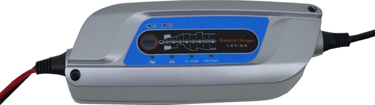 IWH 10432 8 Levels Battery Charger 12 V/5 A