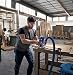 Bosch Professional: Oberfräsmaschine GOF 130 (Parallelführung, Kopierbolzen, Staubabsaugadapter, Zentrierstift, Führungsrolle, 2 Befestigungsklemmen)