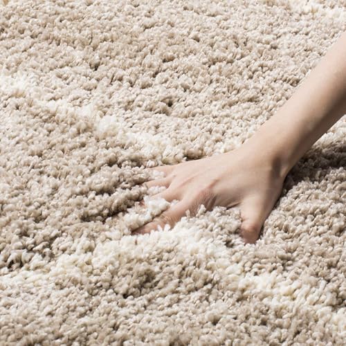 Image of Solid Fluffy Rugs and Carpet for Hall and Drawing Room 5x7 Feet M-23