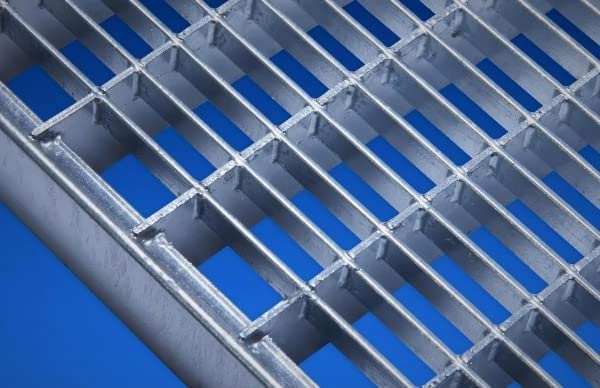 Gitterrost verzinkt 300x500mm 290x490mm Maschenweite 30x10mm Gesamthöhe 20mm