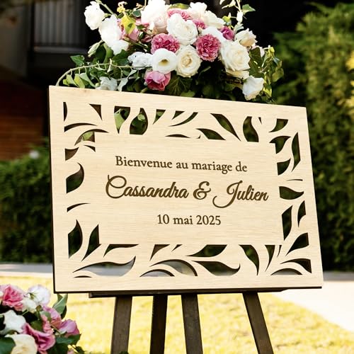 Panneau de mariage personnalisé en bois aux motifs ajourés, bienvenue au mariage de, accueil cérémonie, mariage champêtre, fête, initiales ou prénoms, 30x40cm, horizontal (Feuilles, Prénoms entiers)