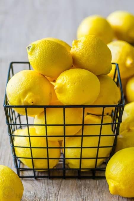 Orchards 100% Certified Organic Lemons 5 Pound Box