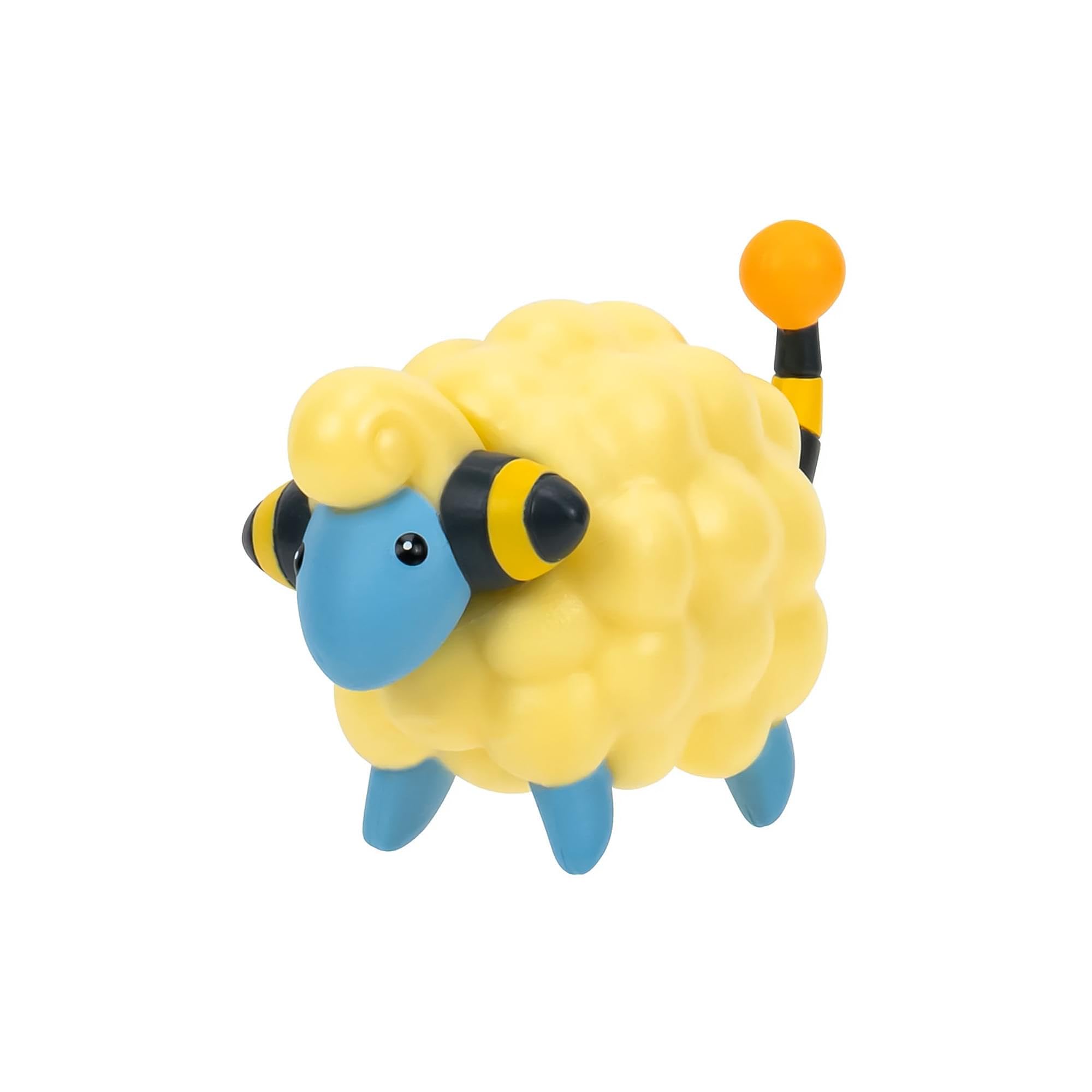Amazon.com: PKW3137 - Clip 'n'Go Poké Balls - Voltilamm & Level