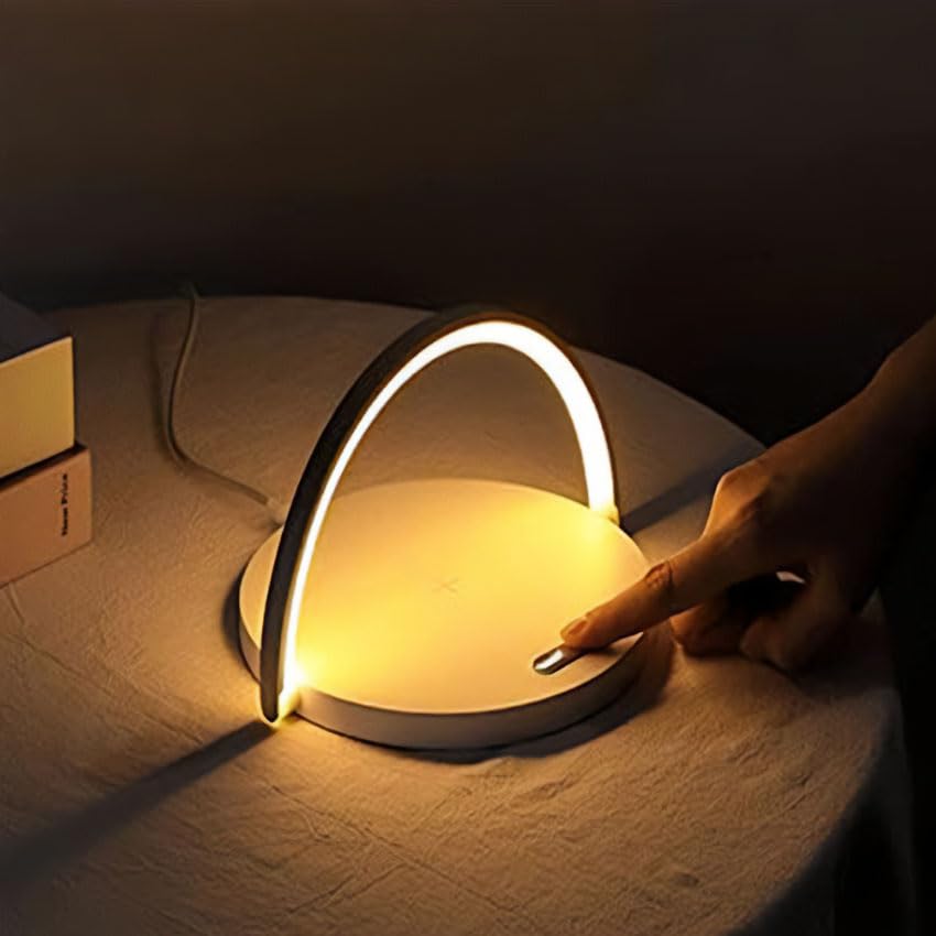 Lampada da scrivania LED 10 W con Design Moderno e Luce dimmerabile, Ideale per Illuminazione di spazi di Lavoro e Studio.