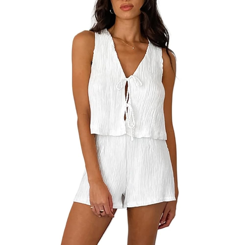 Women's white sleeveless front tie vest shorts two-piece set
