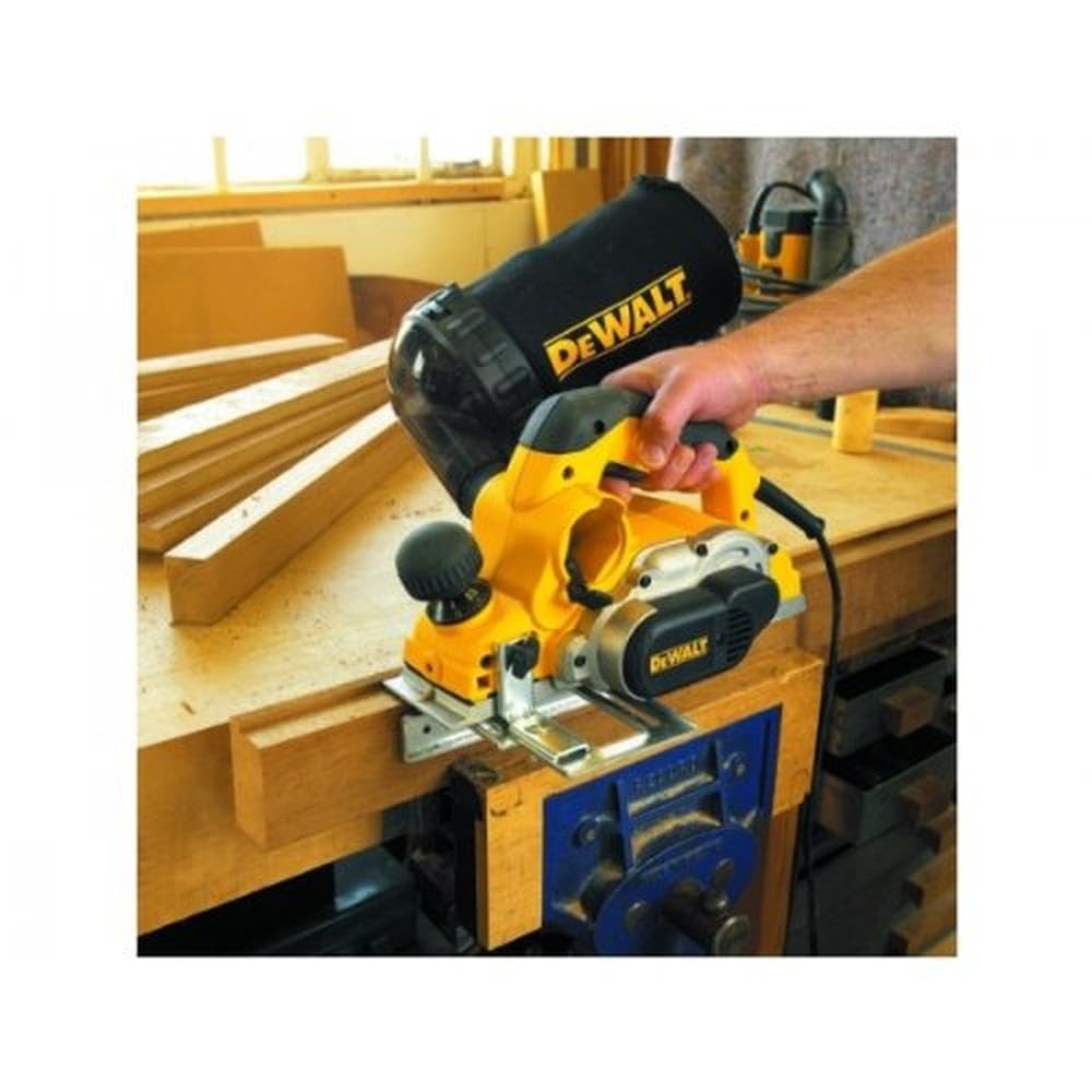DeWalt D26500K - Cepillo