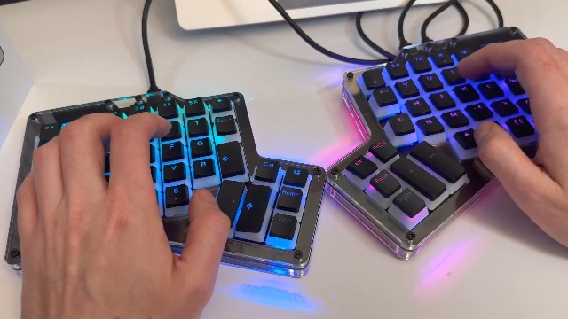 【Adz】HOU MofaKeyboardCaseiPadAir/Pro 51sskivlfeL._UF350,350_QL80_.jpg